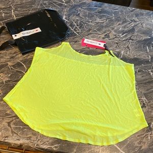 Shefit clip tank top 1lux NWT